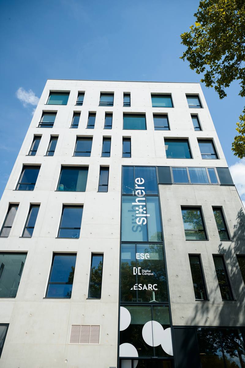 Le bâtiment du campus Sphère à Nantes